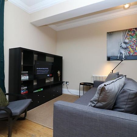 صندرلاند Luxury Spacious 2 Bed Apartment Free Ample Parking المظهر الخارجي الصورة